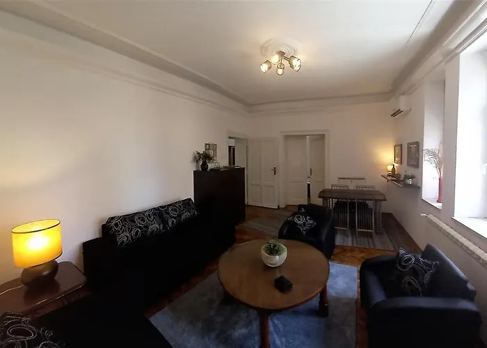 Fortress 1: Quiet, Lux 50M2 , Apartment In The Pedestrian Zone
