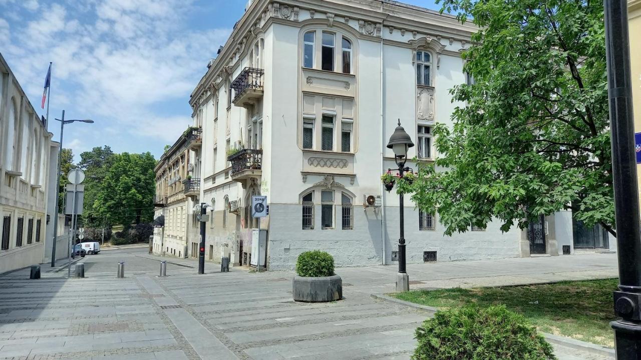 Fortress 1: Quiet, Lux 50m2 , In The Pedestrian Zone Апартаменты
