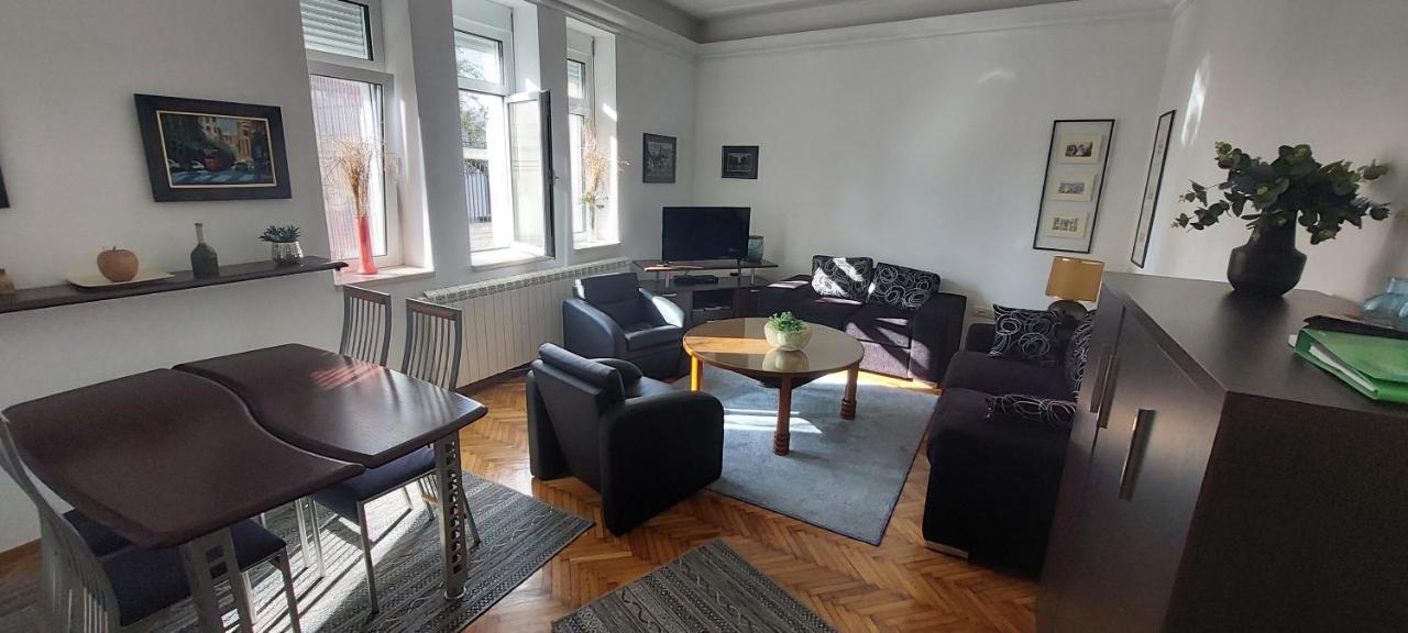 Fortress 1: Quiet, Lux 50m2 , In The Pedestrian Zone *