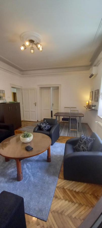 Fortress 1: Quiet, Lux 50m2 , In The Pedestrian Zone Apartment *