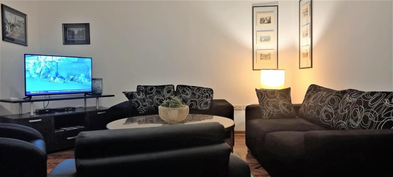 Fortress 1: Quiet, Lux 50m2 , In The Pedestrian Zone Apartment *